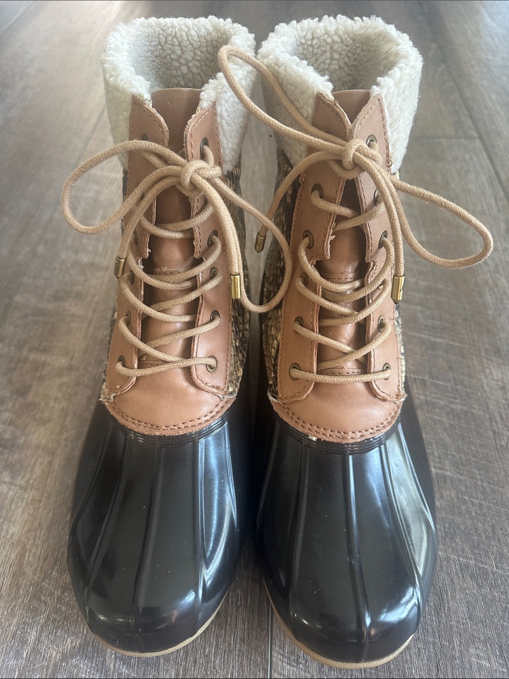 Sam Edelman Two-Tone Brown and Black Sherpa-Lined Rain Boots